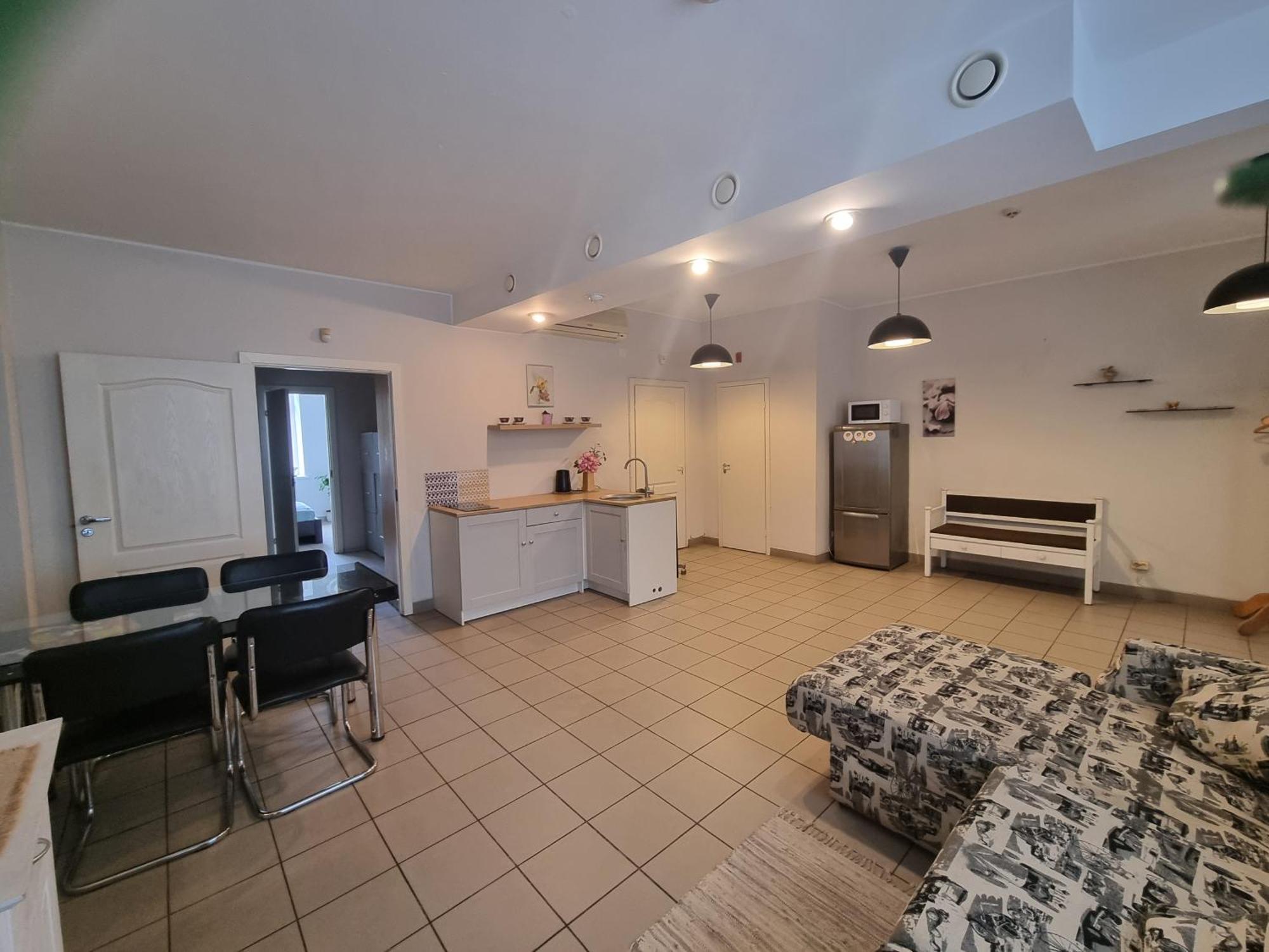 Camellia Studio Apartment & Parking Riga Exteriör bild
